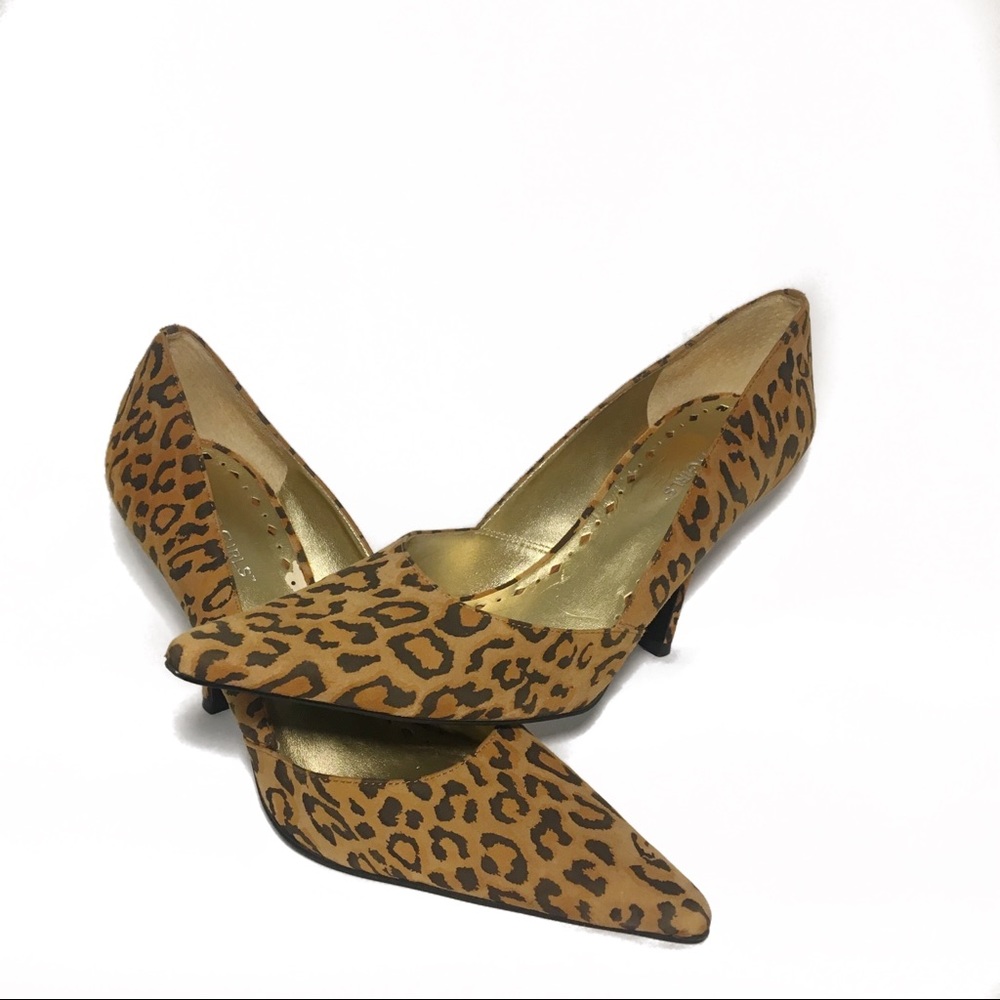 BCBGirls Leopard Heels Size 8.5